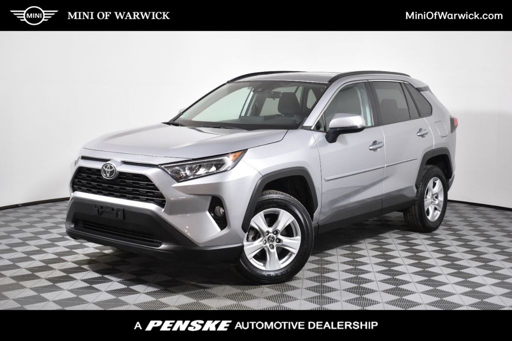 19 Used Toyota Rav4 Xle Awd At Penskecars Com Serving Bloomfield Hills Mi Iid