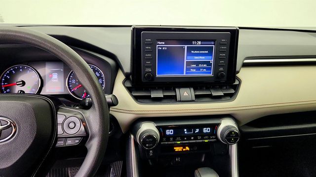 2019 Toyota RAV4 XLE AWD - 23063250 - 17