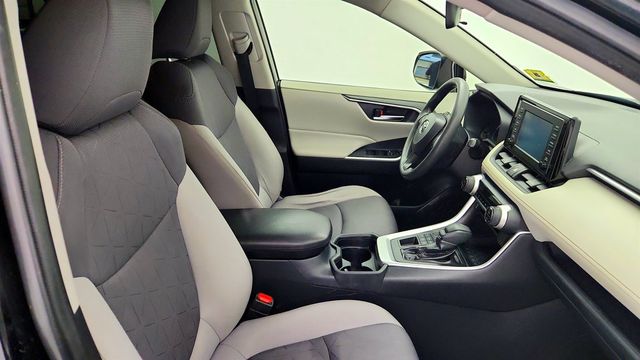 2019 Toyota RAV4 XLE AWD - 23063250 - 23