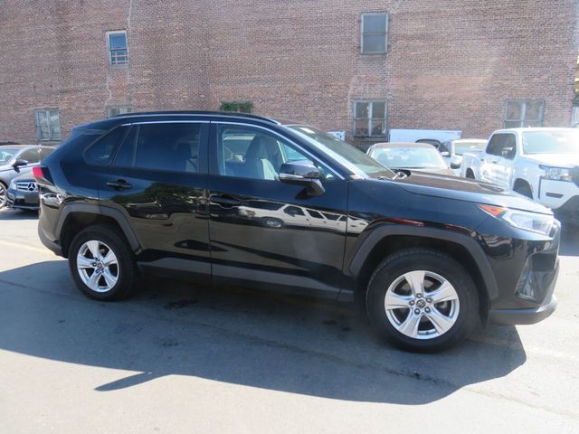 2019 Toyota RAV4 XLE AWD(clear title) - 22919011 - 3