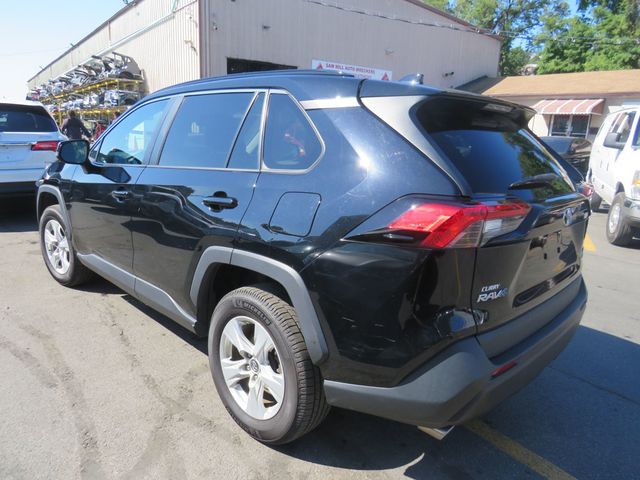 2019 Toyota RAV4 XLE AWD(clear title) - 22919011 - 6