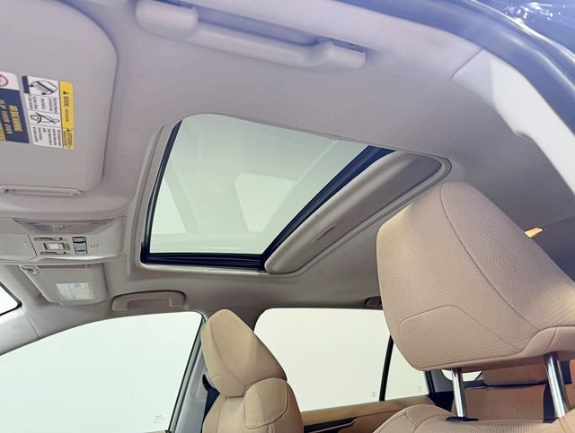 2019 Toyota RAV4 XLE FWD - 22942422 - 28