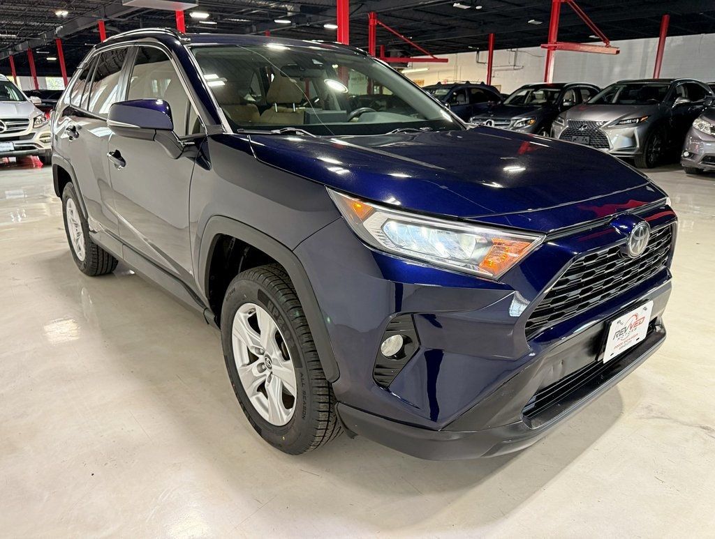 2019 Toyota RAV4 XLE FWD - 22942422 - 7
