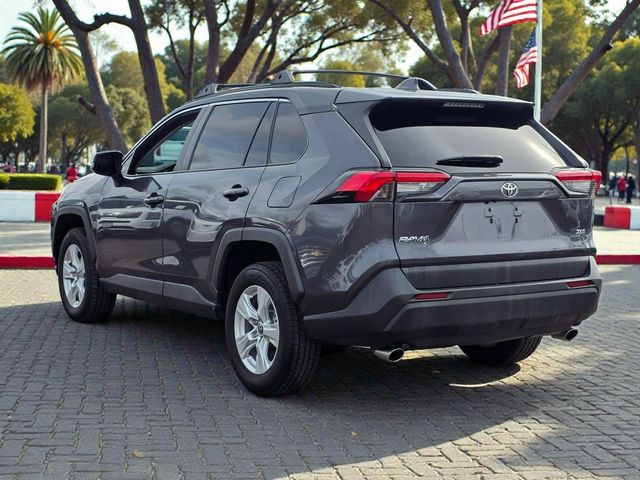 2019 Toyota RAV4 XLE FWD - 22967250 - 3
