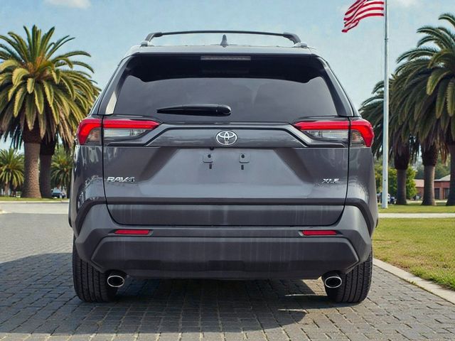 2019 Toyota RAV4 XLE FWD - 22967250 - 4