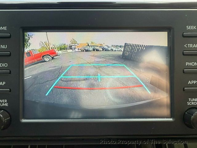 2019 Toyota RAV4 XLE FWD W/MOONROOF, APPLE CAR PLAY & BLINDSPOT - 22939862 - 27