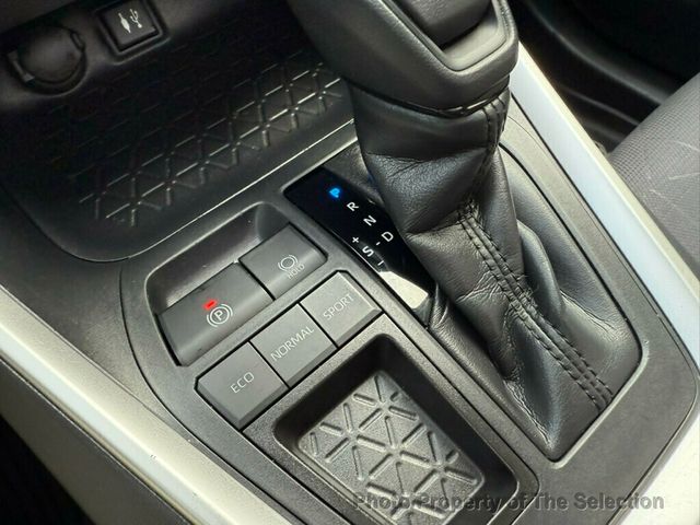 2019 Toyota RAV4 XLE FWD W/MOONROOF, APPLE CAR PLAY & BLINDSPOT - 22939862 - 30