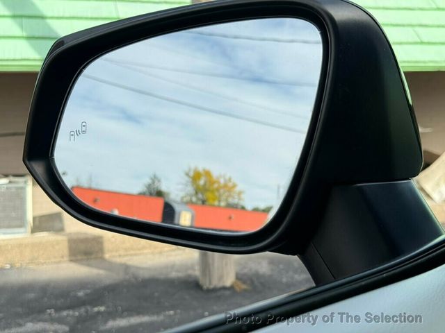 2019 Toyota RAV4 XLE FWD W/MOONROOF, APPLE CAR PLAY & BLINDSPOT - 22939862 - 34