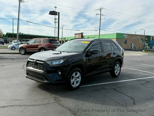 2019 Toyota RAV4 XLE FWD W/MOONROOF, APPLE CAR PLAY & BLINDSPOT - 22939862 - 6