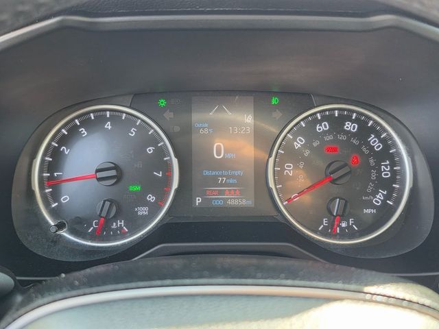 2019 Toyota RAV4 XLE Premium AWD - 22972145 - 24