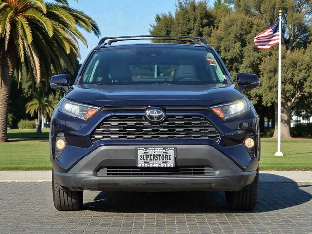 2019 Toyota RAV4 XLE Premium AWD - 22972145 - 2