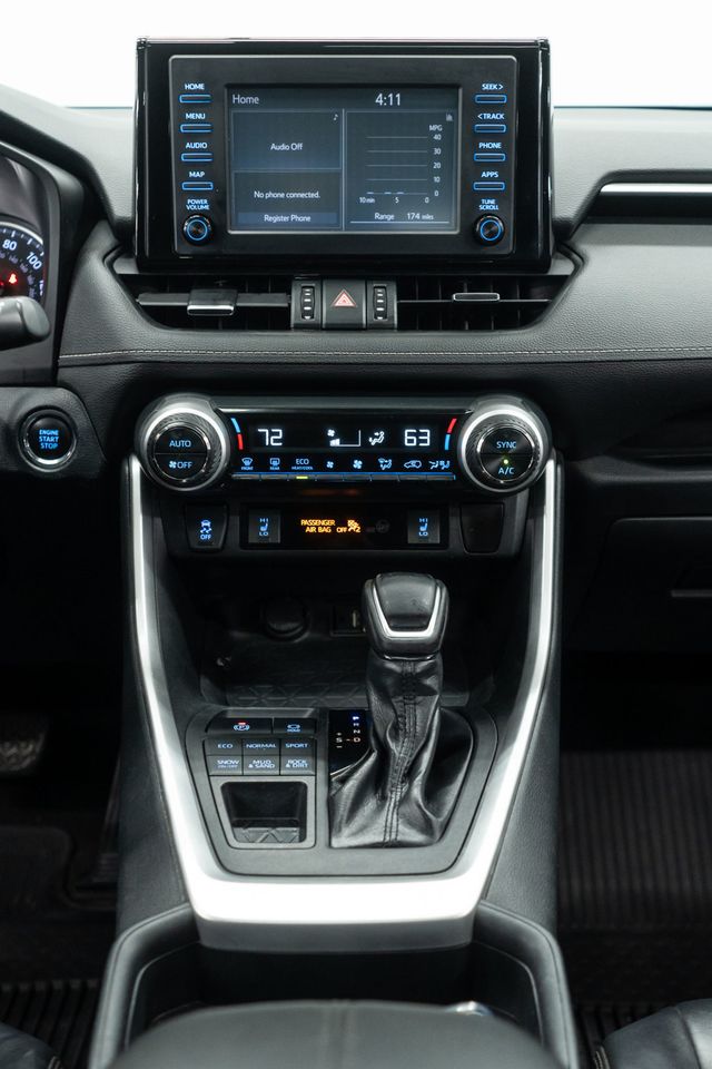 2019 Toyota RAV4 XLE Premium AWD - 23086518 - 16