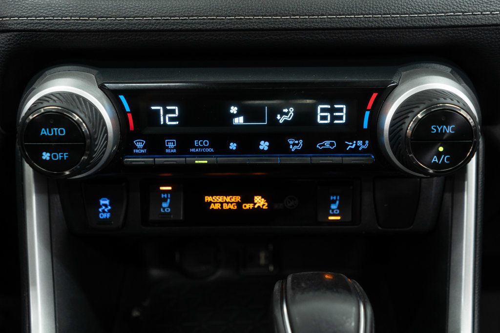 Toyota RAV4 photo 22