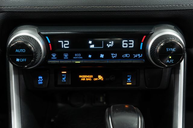 2019 Toyota RAV4 XLE Premium AWD - 23086518 - 21