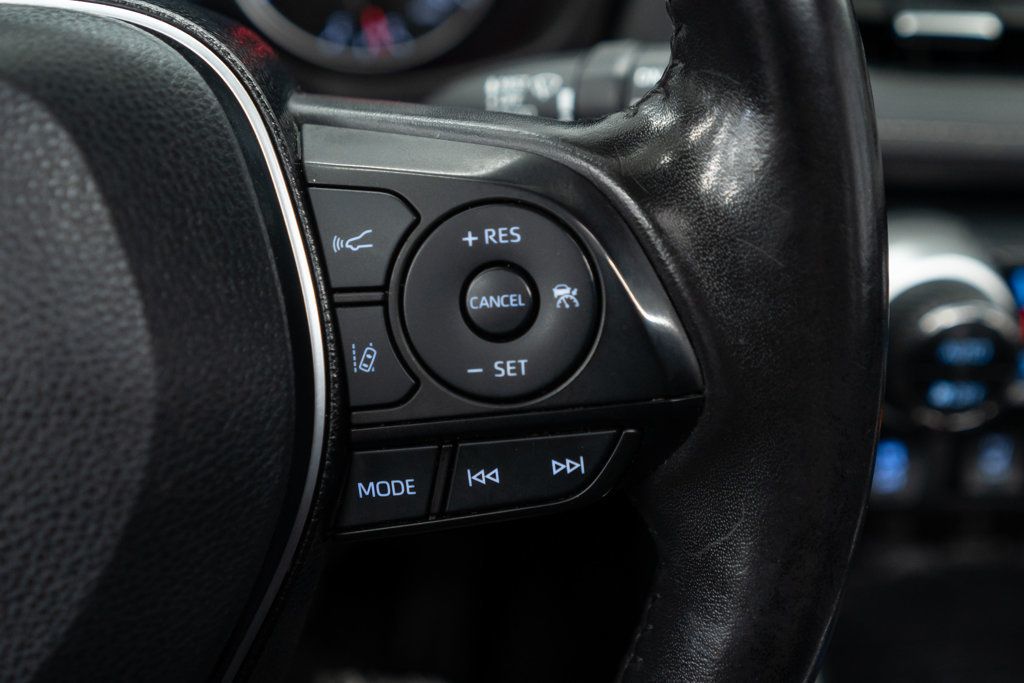 Toyota RAV4 photo 26