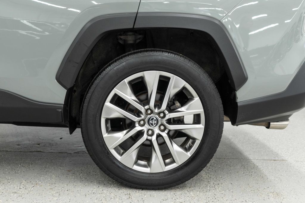 Toyota RAV4 photo 35
