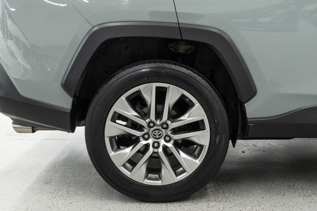 Toyota RAV4 photo 36