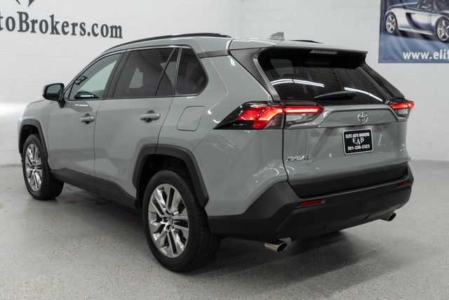 2019 Toyota RAV4 XLE Premium AWD - 23086518 - 5