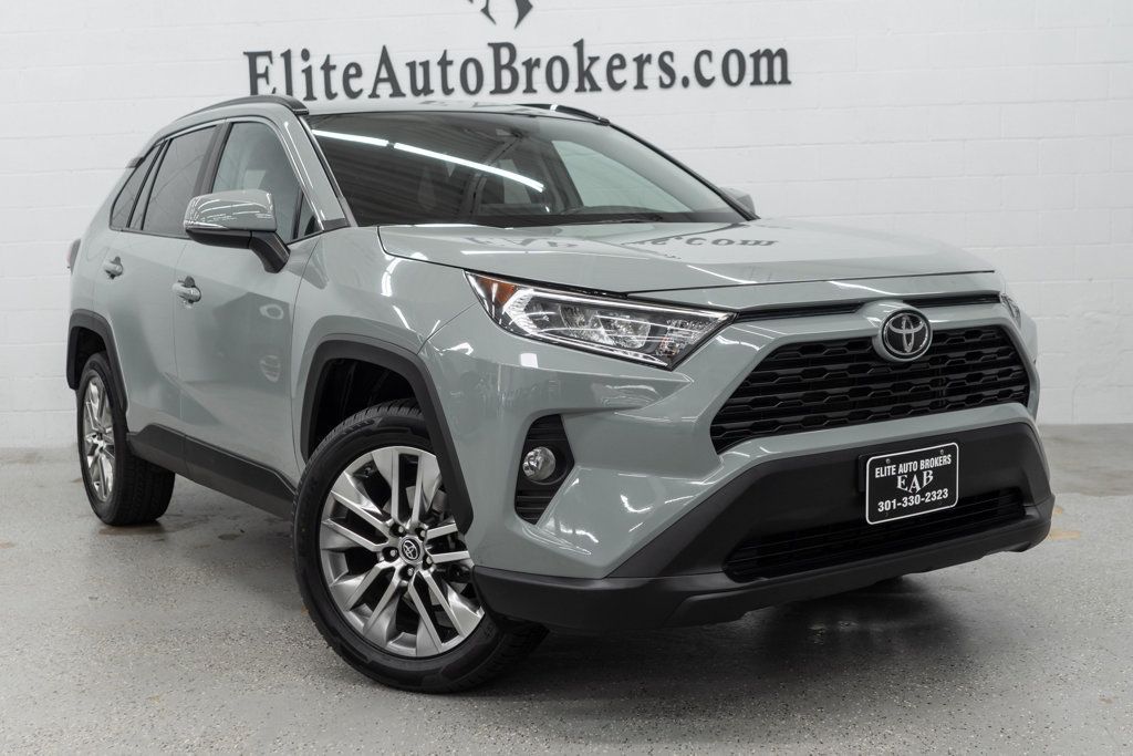 Toyota RAV4 photo 7