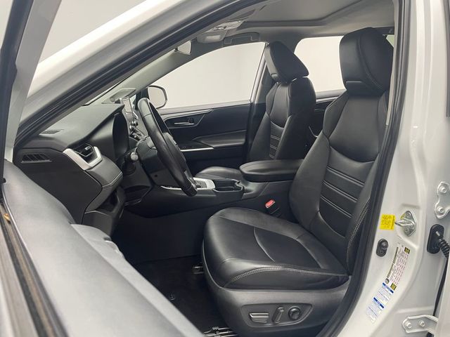 2019 Toyota RAV4 XLE Premium AWD - 22959841 - 12