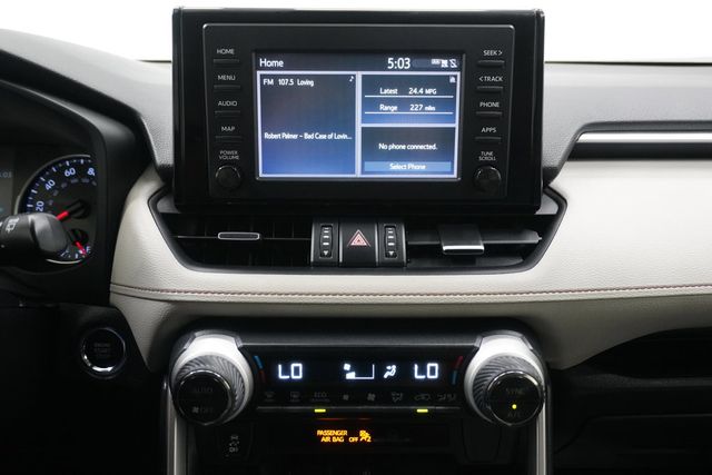 2019 Toyota RAV4 XLE Premium FWD - 22945573 - 16