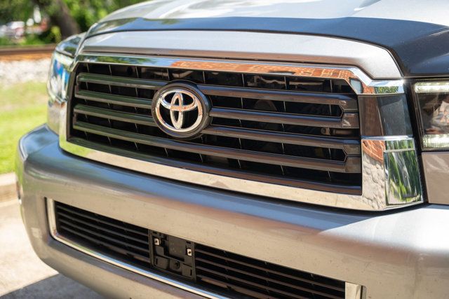 2019 Toyota Sequoia LocalTrade/Limited/4WD/2ndRowCaptains/RearEntertainment - 23034878 - 14