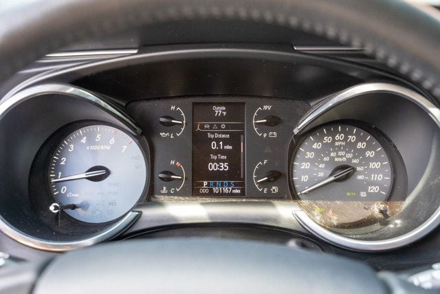 2019 Toyota Sequoia LocalTrade/Limited/4WD/2ndRowCaptains/RearEntertainment - 23034878 - 23