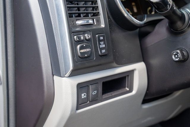 2019 Toyota Sequoia LocalTrade/Limited/4WD/2ndRowCaptains/RearEntertainment - 23034878 - 33