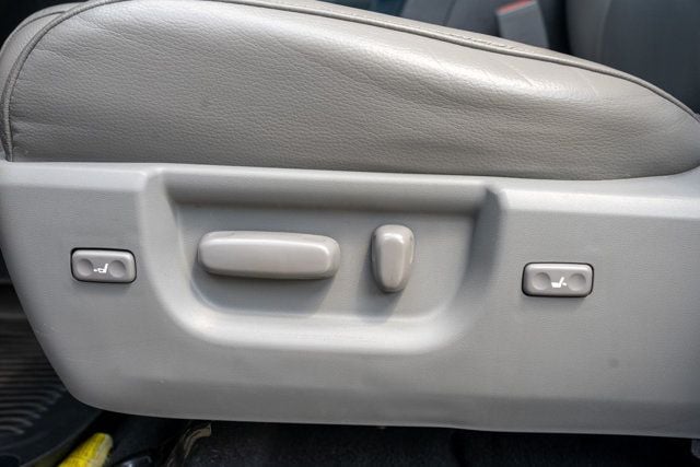 2019 Toyota Sequoia LocalTrade/Limited/4WD/2ndRowCaptains/RearEntertainment - 23034878 - 37