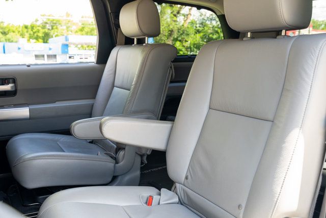 2019 Toyota Sequoia LocalTrade/Limited/4WD/2ndRowCaptains/RearEntertainment - 23034878 - 46