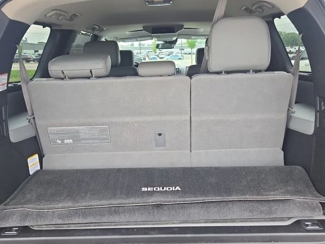 2019 Toyota Sequoia Platinum 4WD - 23035003 - 12