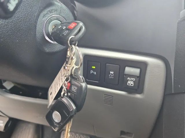 2019 Toyota Sequoia Platinum 4WD - 23035003 - 14
