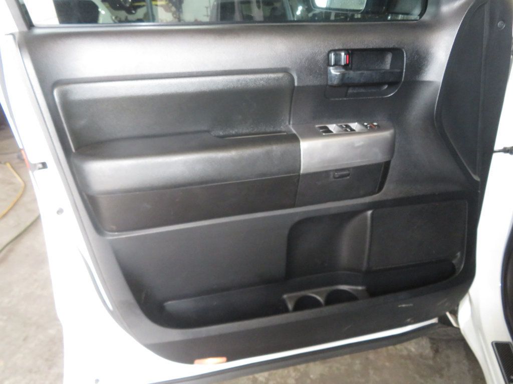 2019 Toyota Sequoia SR5 SEQUOIA 4X4 EXTRA CLEAN AZ TOYOTA TRD SPORT  ROOF RACK  - 23018754 - 13