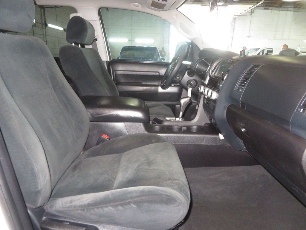 2019 Toyota Sequoia SR5 SEQUOIA 4X4 EXTRA CLEAN AZ TOYOTA TRD SPORT  ROOF RACK  - 23018754 - 29