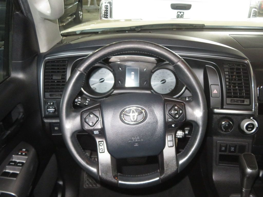 2019 Toyota Sequoia SR5 SEQUOIA 4X4 EXTRA CLEAN AZ TOYOTA TRD SPORT  ROOF RACK  - 23018754 - 32