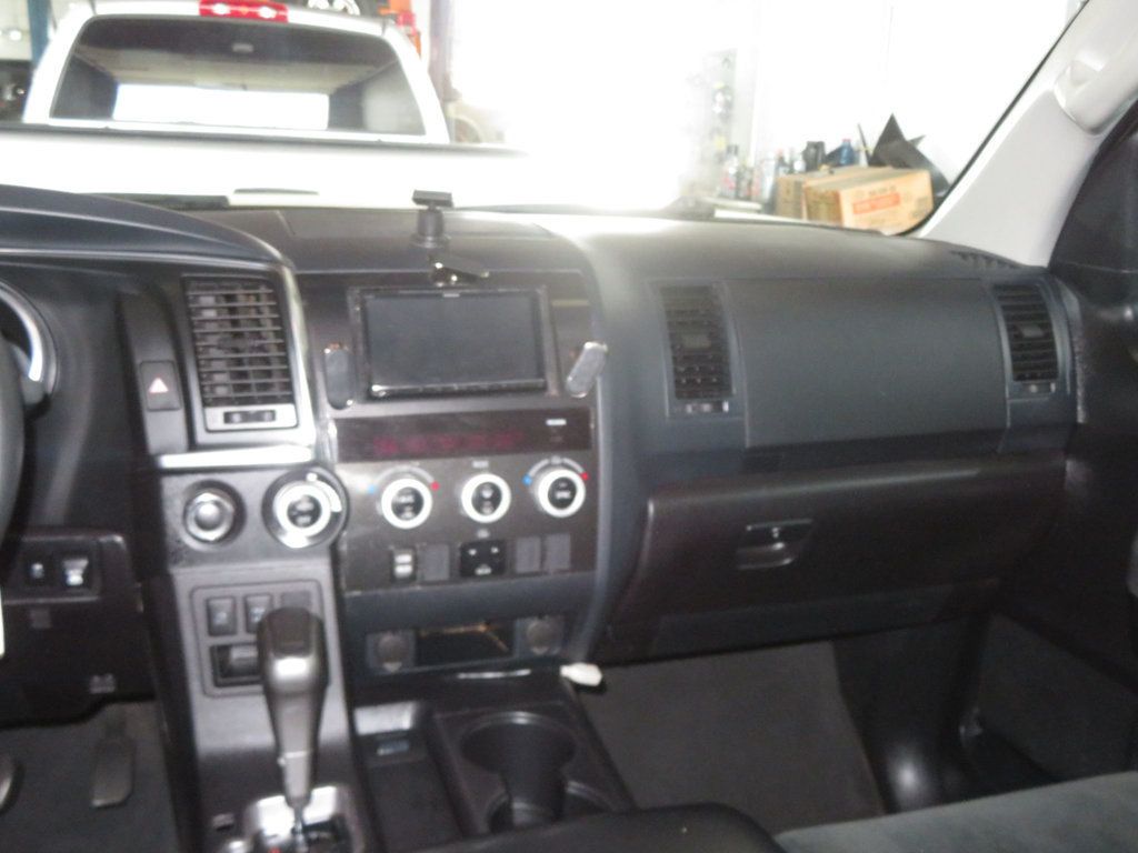 2019 Toyota Sequoia SR5 SEQUOIA 4X4 EXTRA CLEAN AZ TOYOTA TRD SPORT  ROOF RACK  - 23018754 - 33