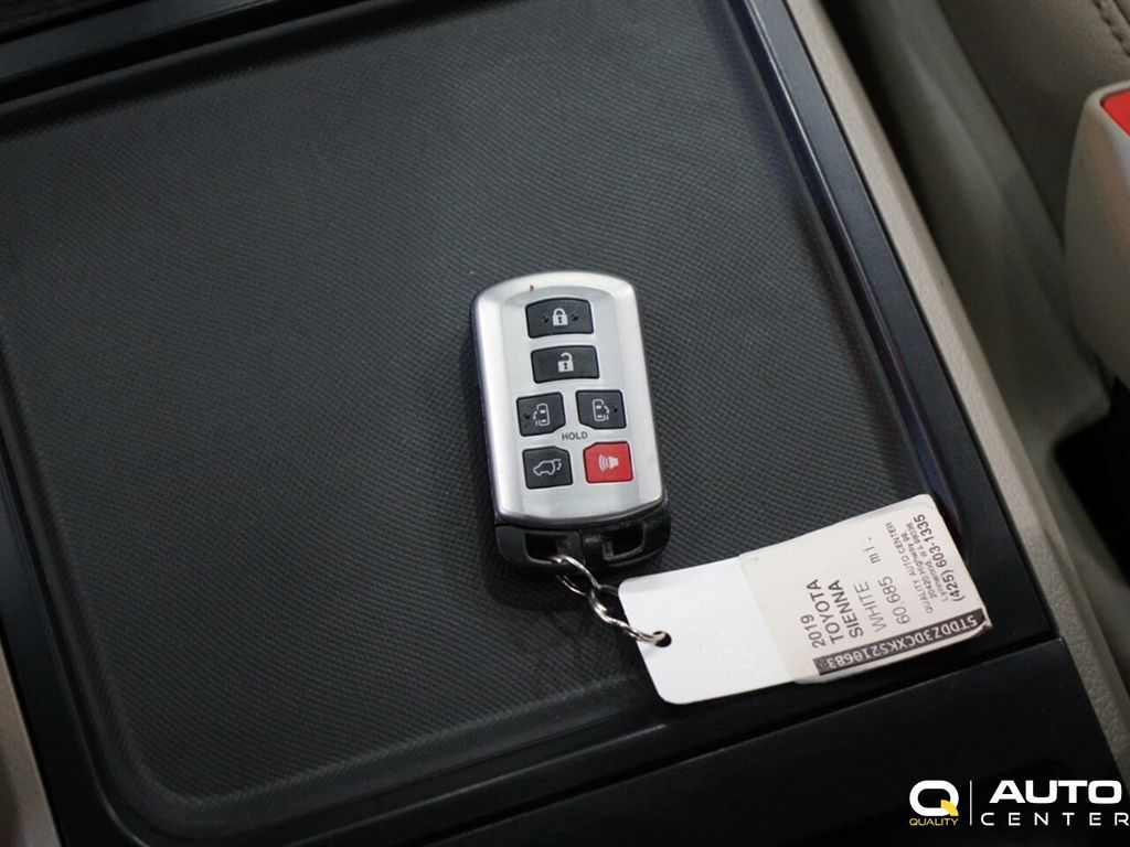 2019 Toyota Sienna  - 22921973 - 26