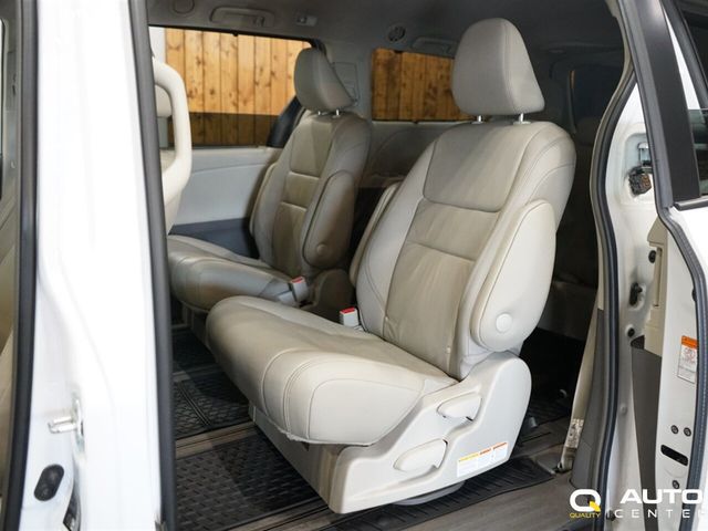 2019 Toyota Sienna  - 22921973 - 30