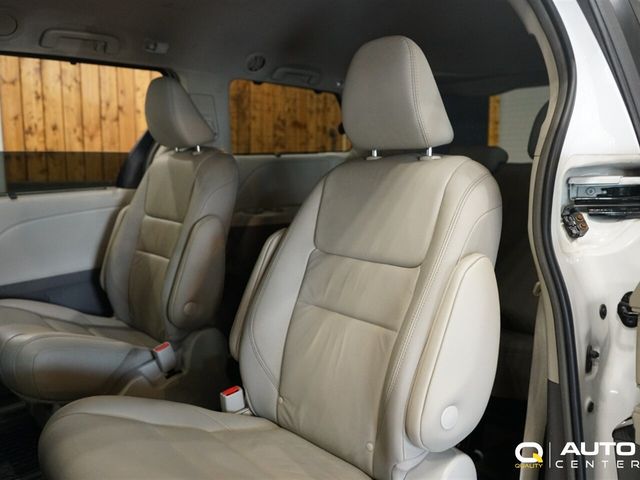 2019 Toyota Sienna  - 22921973 - 31
