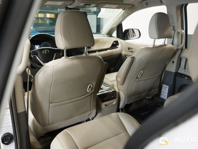 2019 Toyota Sienna  - 22921973 - 34