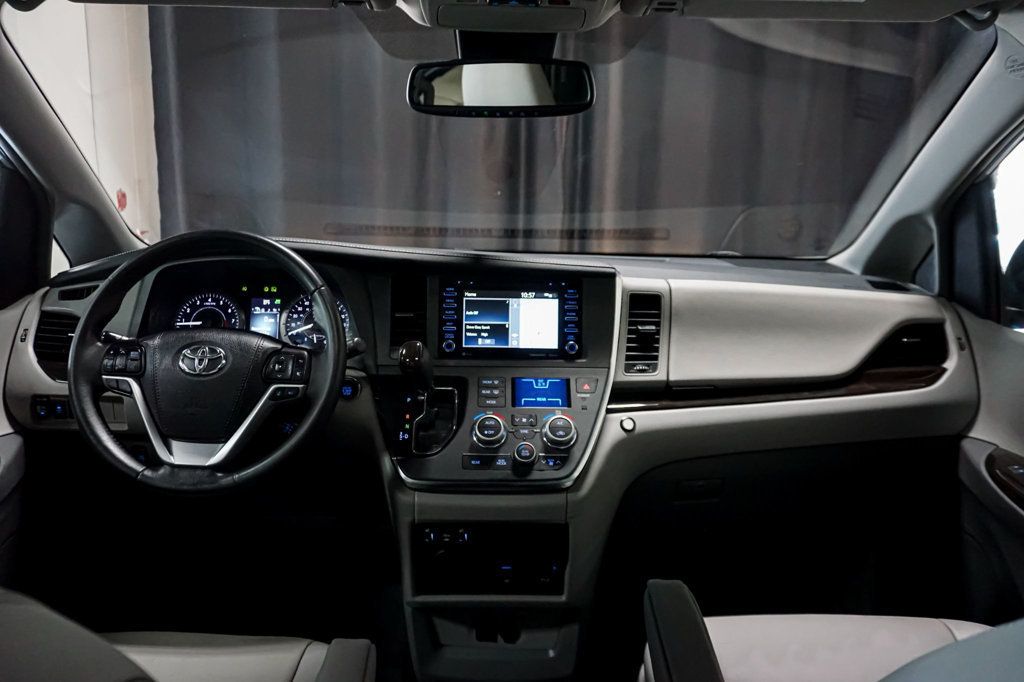 2019 Toyota Sienna *Hanicap Accessible* *VMI Handicap Conversion* *Power Ramp* - 23043305 - 10
