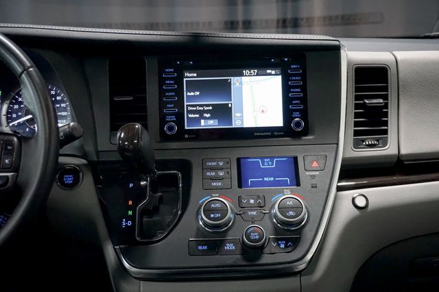 2019 Toyota Sienna *Hanicap Accessible* *VMI Handicap Conversion* *Power Ramp* - 23043305 - 12