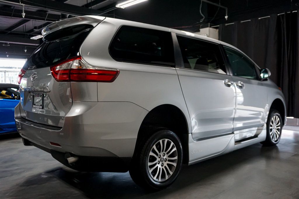 2019 Toyota Sienna *Hanicap Accessible* *VMI Handicap Conversion* *Power Ramp* - 23043305 - 30