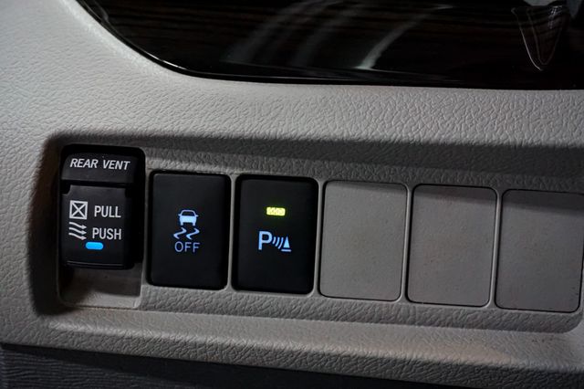 2019 Toyota Sienna *Hanicap Accessible* *VMI Handicap Conversion* *Power Ramp* - 23043305 - 42