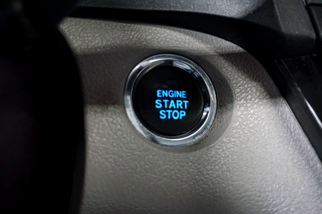 2019 Toyota Sienna *Hanicap Accessible* *VMI Handicap Conversion* *Power Ramp* - 23043305 - 63