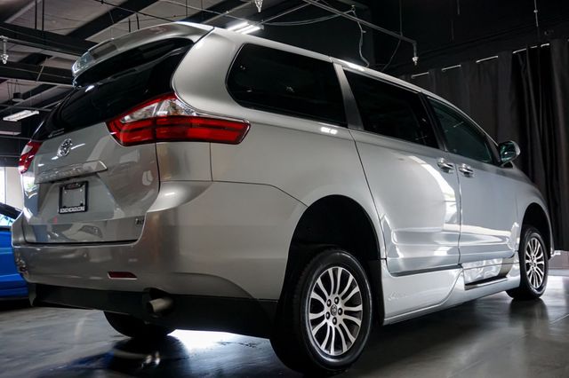 2019 Toyota Sienna *Hanicap Accessible* *VMI Handicap Conversion* *Power Ramp* - 23043305 - 6