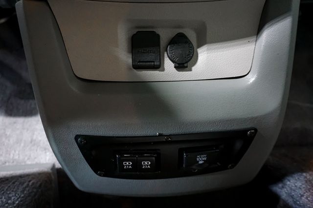 2019 Toyota Sienna *Hanicap Accessible* *VMI Handicap Conversion* *Power Ramp* - 23043305 - 72