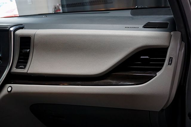 2019 Toyota Sienna *Hanicap Accessible* *VMI Handicap Conversion* *Power Ramp* - 23043305 - 76