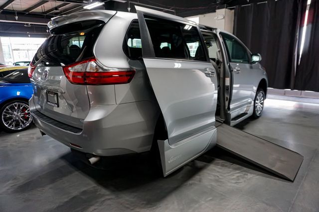 2019 Toyota Sienna *Hanicap Accessible* *VMI Handicap Conversion* *Power Ramp* - 23043305 - 80