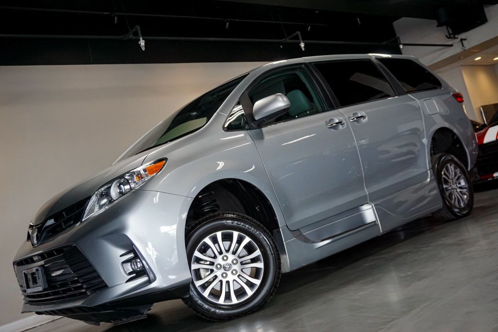 2019 Toyota Sienna *Hanicap Accessible* *VMI Handicap Conversion* *Power Ramp* - 23043305 - 86